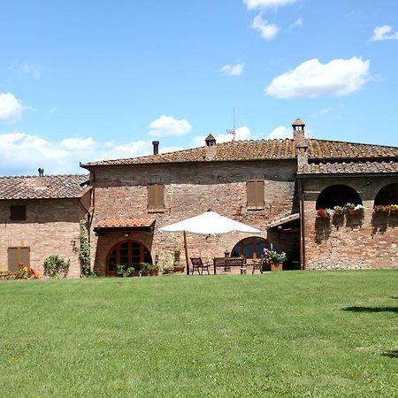 Tenuta La Santissima San Rocco a Pilli ภายนอก รูปภาพ