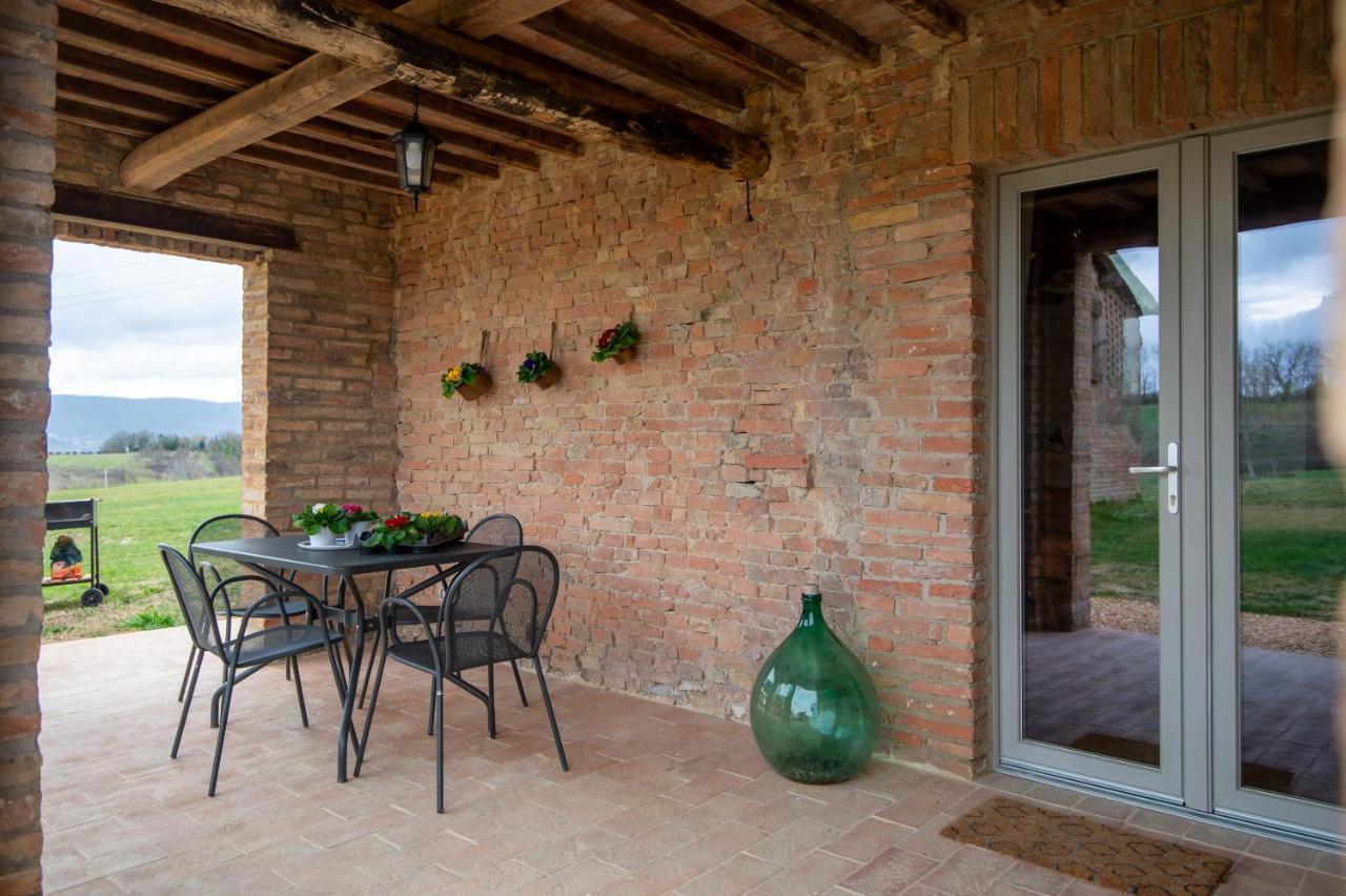 Tenuta La Santissima San Rocco a Pilli ภายนอก รูปภาพ
