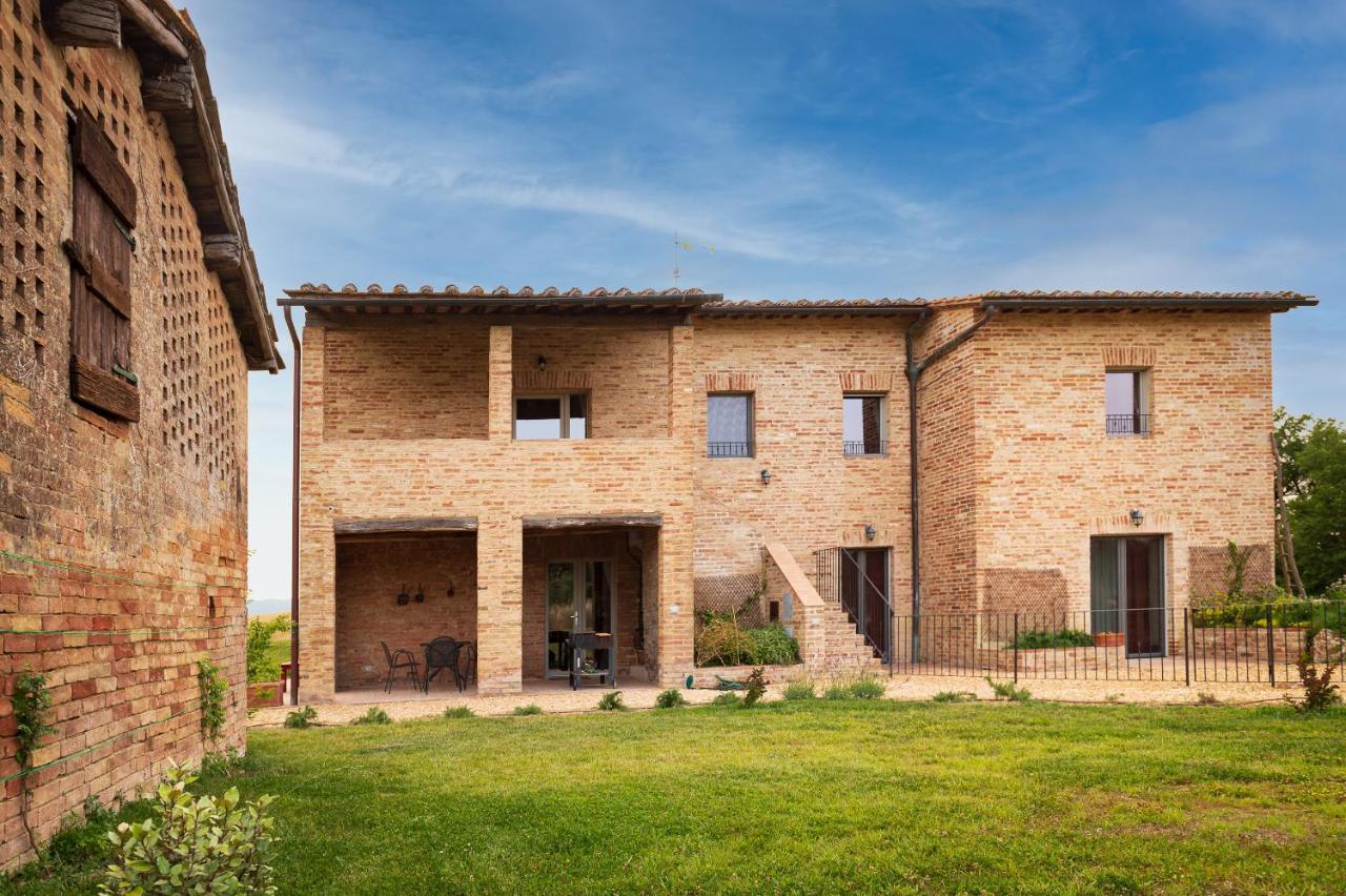 Tenuta La Santissima San Rocco a Pilli ภายนอก รูปภาพ