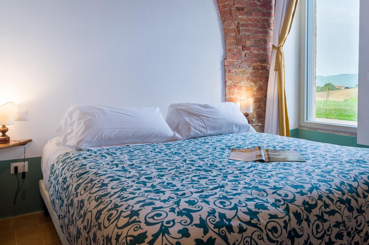 Tenuta La Santissima San Rocco a Pilli ภายนอก รูปภาพ