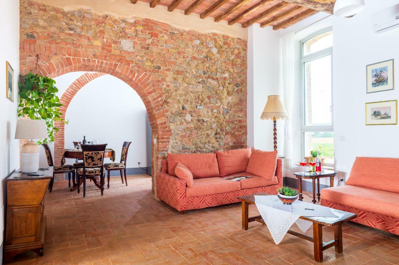 Tenuta La Santissima San Rocco a Pilli ภายนอก รูปภาพ