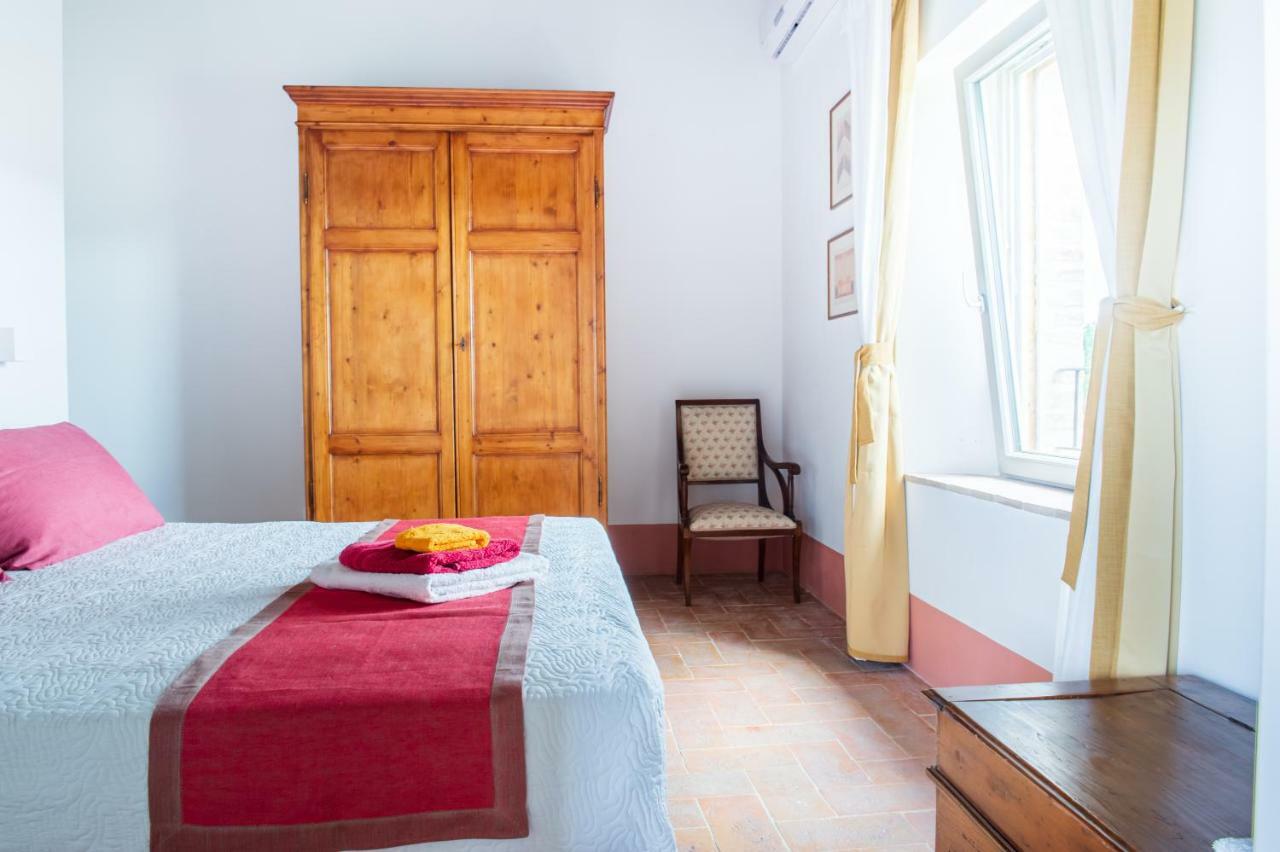 Tenuta La Santissima San Rocco a Pilli ภายนอก รูปภาพ
